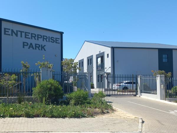 359 m² Commercial space