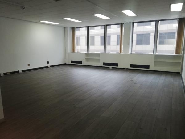 124  m² Office Space