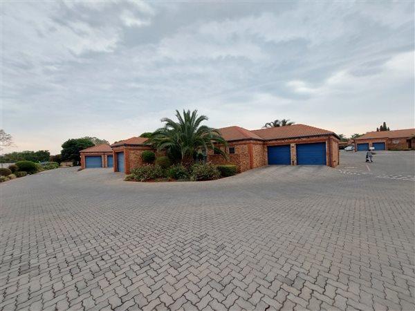 2 Bedroom Simplex