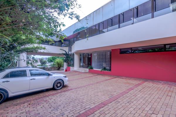 159  m² Office Space