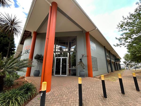 85  m² Commercial space