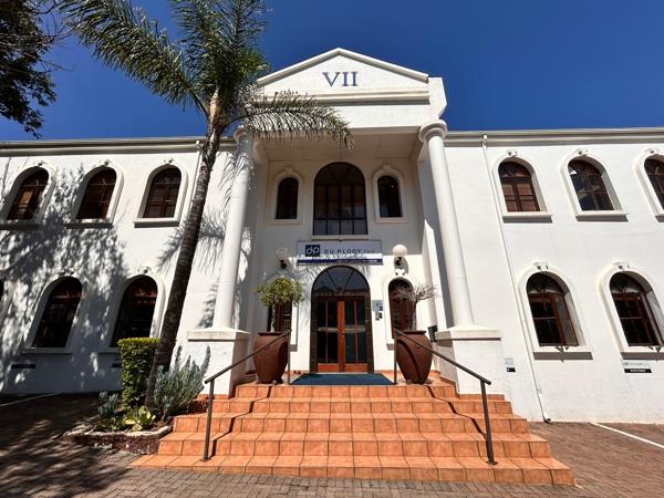 440  m² Commercial space