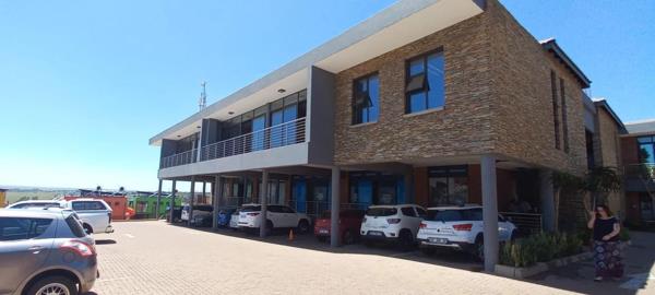 160  m² Commercial space