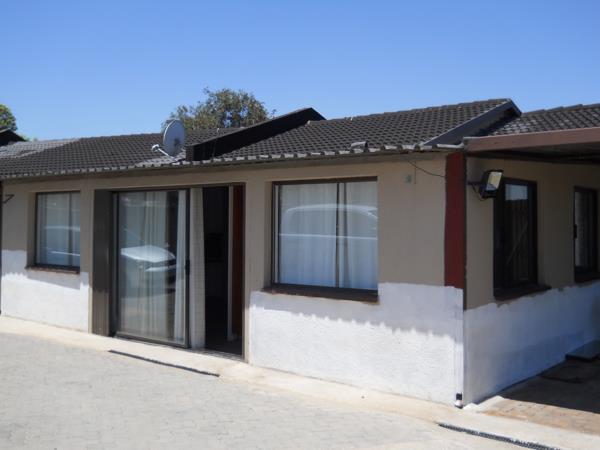 1 Bedroom Garden Cottage