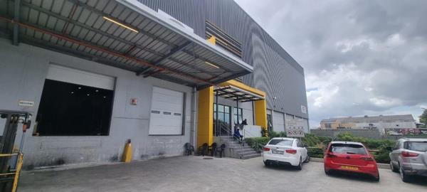 3 213 m² Industrial space