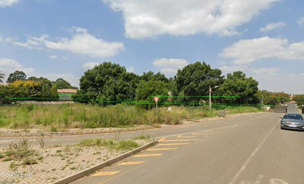 795 m² Land