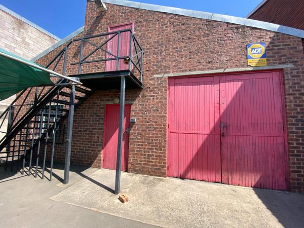 240  m² Commercial space