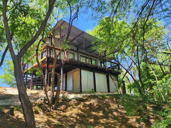 14.5 ha Smallholding